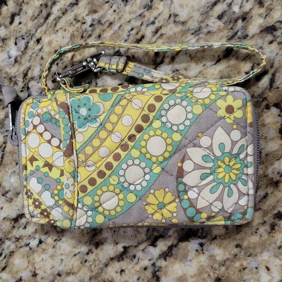 Vera Bradley Handbags - Vera Bradley Wristlet